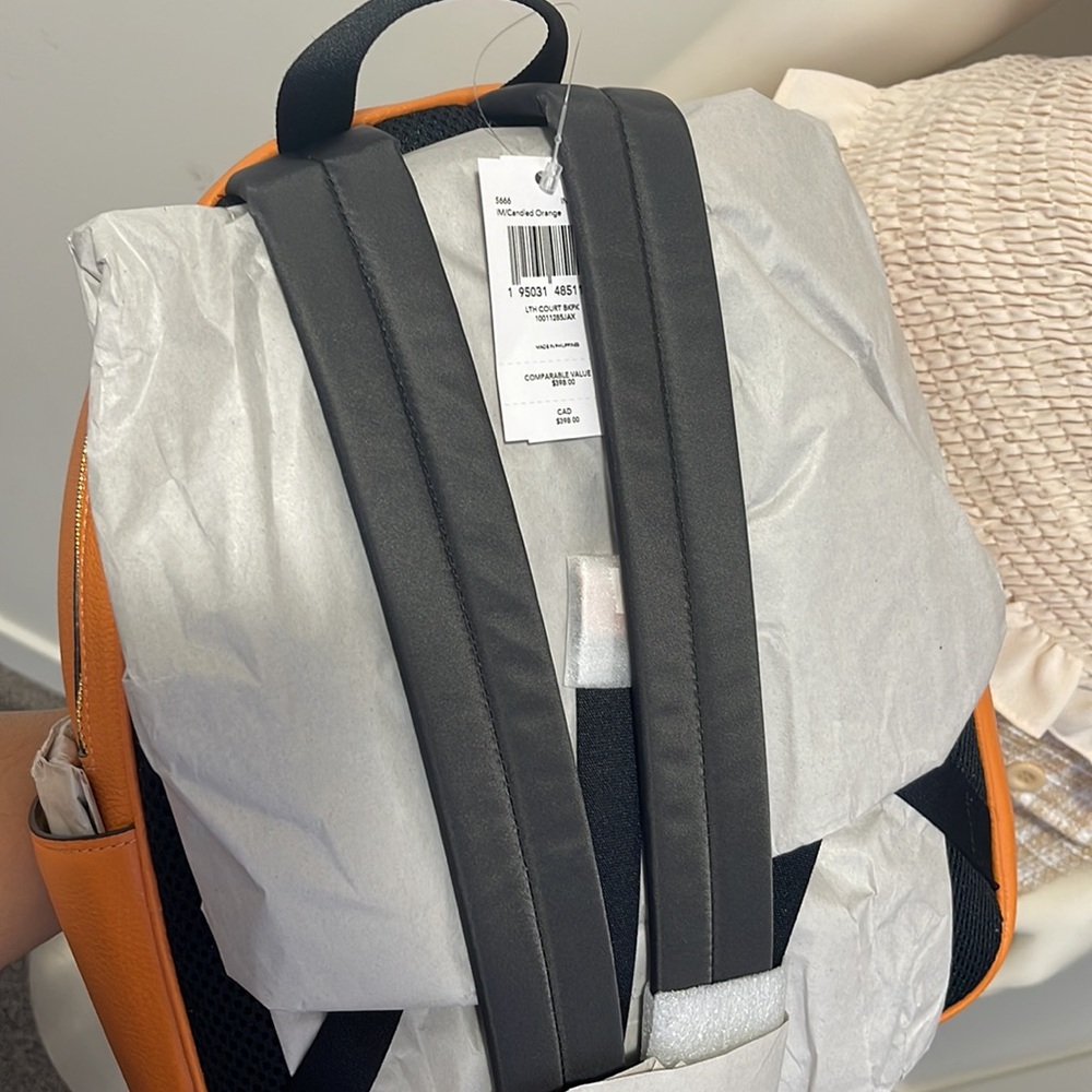 Coach Backpack Authentic - Picture 4 of 7